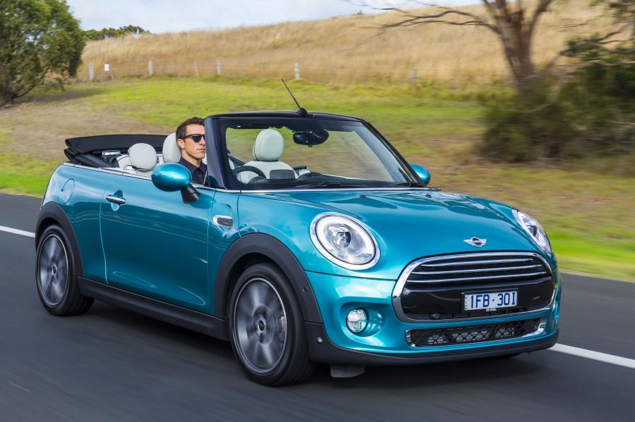  Mini Cooper Cabrio 2016 года  (AU) (фото 1 из 7)